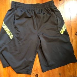 Puma active shorts